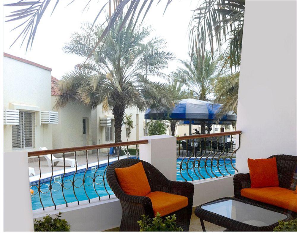 Royal Residence Hotel Apartments Umm al-Quwain Esterno foto