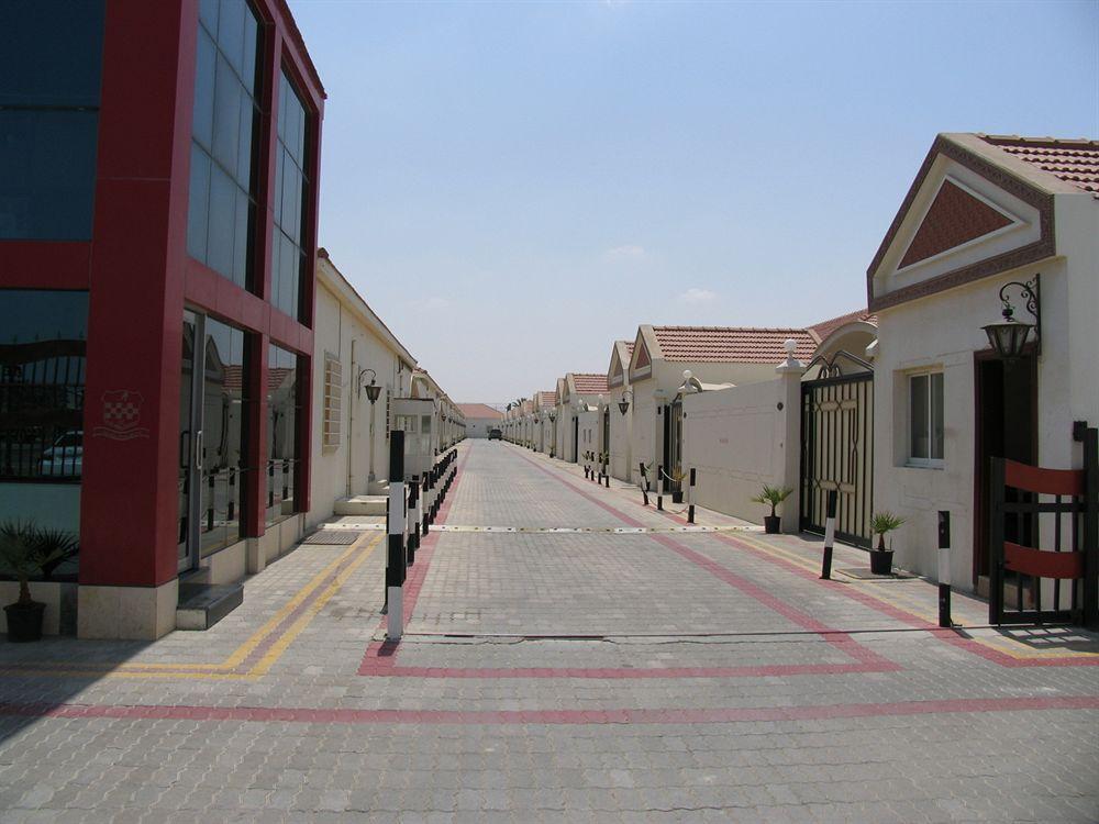 Royal Residence Hotel Apartments Umm al-Quwain Esterno foto