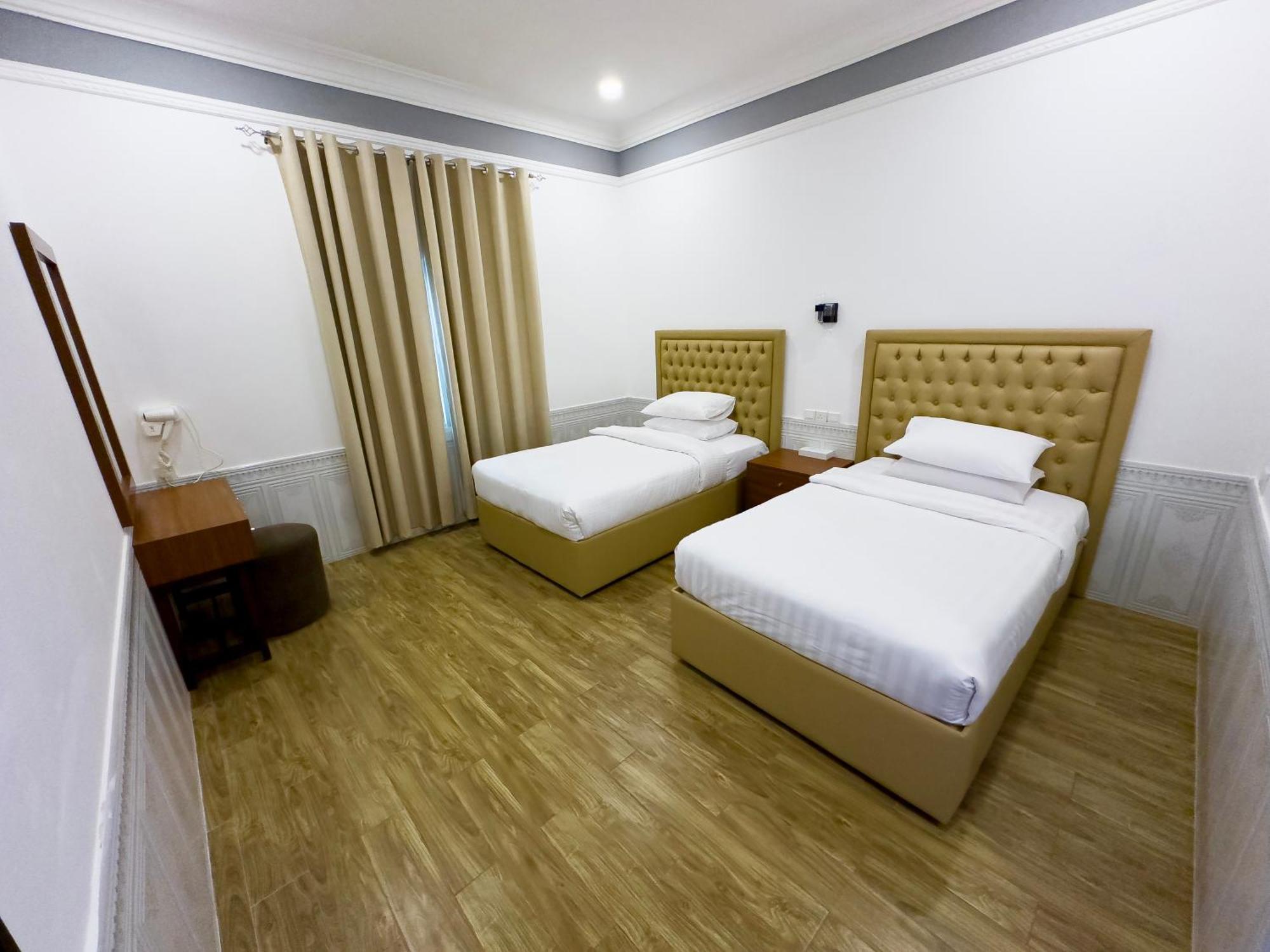 Royal Residence Hotel Apartments Umm al-Quwain Esterno foto