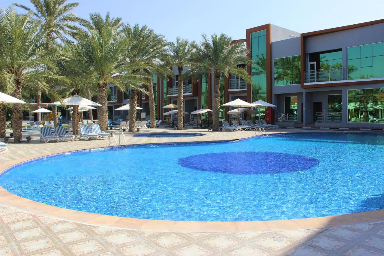 Royal Residence Hotel Apartments Umm al-Quwain Esterno foto